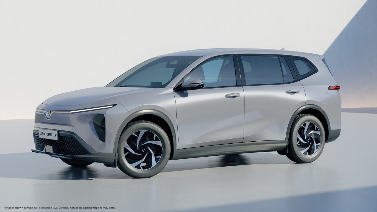 vinfast-limo-green-truoc